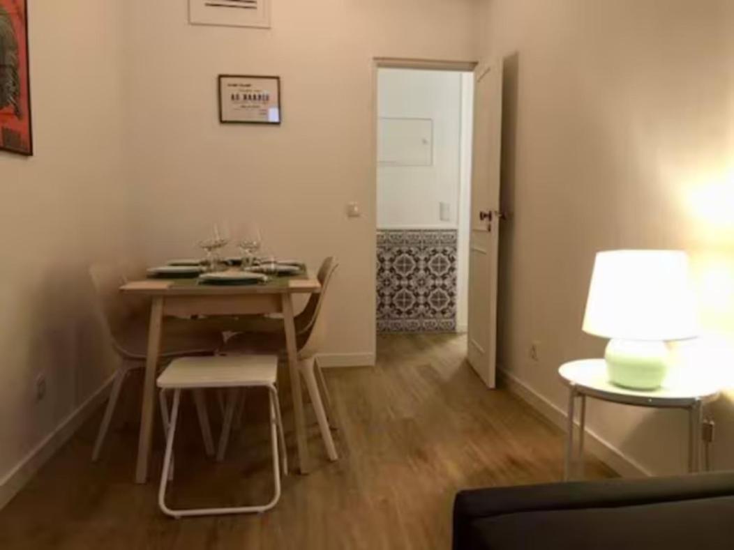 Ola Lisbon - Belem III Terrace Apartment Bagian luar foto